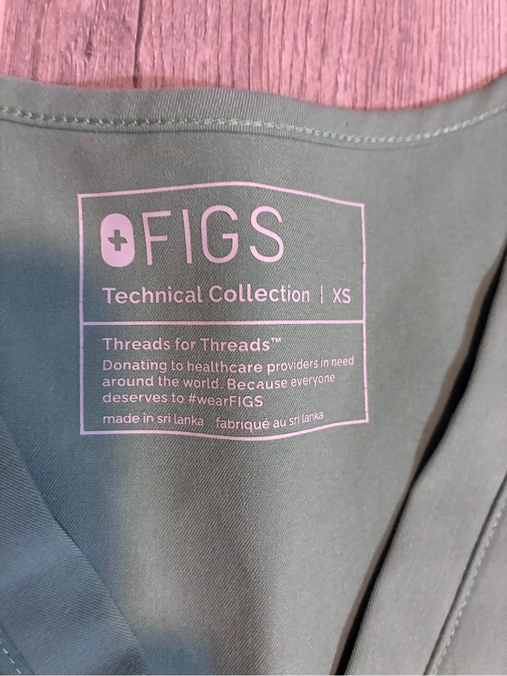 Figs Jade Catarina Scrub Top XS - Picture 3 of 6